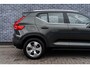 Volvo XC40 2.0 T4 Inscription | Trekhaak | Panoramadak | Achteruitrijcamera | BLIS | Cruise Control Adaptief | Elektrisch Verstelbare Voorstoelen | Navigatie | Apple Carplay | Android Auto | Keyless Entry | LED Koplampen Adaptief