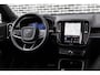 Volvo XC40 Recharge Plus 70 kWh | Trekhaak | Warmtepomp | Stoelverwarming | Navigatie | Apple Carplay | Android Auto | Parkeersensoren | BLIS | Cruise Control Adaptief