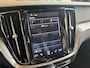 Volvo V60 2.0 T8 Twin Engine AWD Inscription | Plug-in Hybrid (PHEV) | Trekhaak | Panoramadak | Achteruitrijcamera | LED Koplampen Adaptief | Head-up Display | Elektrisch Verstelbare Voorstoelen | Navigatie | Elektrische Achterklep