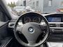 BMW 3-Serie 318i Business Line Airco Navi Pro Cruise PDC Dealer Onderhouden APK 10-2026