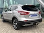 Nissan Qashqai 1.2 Tekna + Panoramadak / 360 Camera / Stoelverwarming / Trekhaak