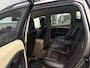 Volvo XC70 3.2 Summum XENON/BOEKJES/FULL OPTIONS/NAVI/DODEHOEK/KEYLESS/
