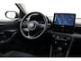 Toyota Yaris 1.5 Hybrid 115 Dynamic | Apple Carplay / Android Auto | Dodehoek detectie | Parkeersensoren voor/achter | Stoel-/stuurverwarming | Adaptive Cruise | Clima | Keyless | Camera | 16 inch