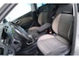 Volkswagen Polo 1.4-16V Cross - Airco, Cruise, Stoelverwarming, Trekhaak.