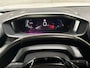 Peugeot 2008 1.2 PureTech Allure Sport (VIRTUAL COCKPIT, APPLE CARPLAY, GROOT NAVI, 360 CAMERA, LEDER, SPORTSTOELEN, KEYLESS, CRUISE, NIEUWSTAAT)