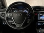 Toyota Auris 1.8 Hybrid Dynamic Automaat (NAVIGATIE, CLIMATE, CAMERA, CRUISE, SPORTSTOELEN, LM VELGEN, NIEUWE APK, NIEUWSTAAT)