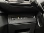 Peugeot 5008 1.2 PureTech Allure Sport 7 Persoons Automaat (APPLE CARPLAY, GROOT NAVI, LEDER, STOELVERWARMING, 360 CAMERA, SPORTSTOELEN, GETINT GLAS, TREKHAAK, ADAPTIVE CRUISE, NIEUWSTAAT)