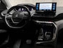 Peugeot 5008 1.2 PureTech Allure Sport 7 Persoons Automaat (APPLE CARPLAY, GROOT NAVI, LEDER, STOELVERWARMING, 360 CAMERA, SPORTSTOELEN, GETINT GLAS, TREKHAAK, ADAPTIVE CRUISE, NIEUWSTAAT)