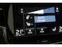 Volvo XC90 T8 Recharge R-Design | 7P | Panoramadak | 22 Inch | 360° Camera | Head-Up | ACC