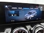 Mercedes-Benz EQA 250 Business Solution Luxury 67 kWh Ledkoplampen | Parkeerpakket met achteruitrijcamera | Stoelverwarming | Sfeerverlichting | Dodehoekassist. Inclusief 24 maanden MB Certified garantie voor Europa.