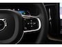Volvo XC60 T8 Plug-in hybrid Ultra Dark | Trekhaak | Panoramadak | Head-Up | 360° Camera | ACC | 20 Inch