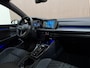 Volkswagen Golf 1.5 eTSI R-Line Business 2024 DSG LED CAMERA