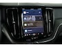 Volvo XC60 2.0 T8 Plug-in hybrid AWD Ultra Black Edition Panorama / Opendak / B&W /ACC / Pilot assist