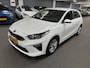 Kia Ceed 1.0 T-GDi DynamicPlusLine met Afneembare Trekhaak, Stoel & Stuurverwarming, Navigatie en Apple/Android Carplay