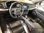 Volvo XC90 2.0 T8 Recharge AWD Ultimate Dark | Plug-in Hybrid (PHEV) | 360 Graden Camera | Lichtmetalen Velgen 22 inch | Trekhaak | Nappaleder | Sportstoelen | Panoramadak | Head-up Display | Keyless Entry | Elektrische Achterklep | Harman Kardon Audio
