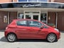 Toyota Yaris 1.3 VVT-i Executive | Camera | PDC Achter | Cruise Control | Clima | Panoramadak |  Bluetooth | LET OP, AANGEPASTE AUTO/ MET COMPLETE HANDBEDIENING!