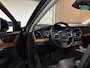 Volvo XC90 T8 AWD Recharge Inscription Long Range | Trekhaak | 360° Camera | Harman Kardon | 455pk | Adaptieve Cruise Control | Stoel en Stuurwielverwarming | Full LED Meesturende koplampen | Pilot Assist | BLIS Dode Hoek Detectie | Elektrische voorstoelen geheugen | Lederen bekleding | Zitting verlenging voorstoelen | Lederen dashboard | 20 Inch | Keyless Drive | Parkeersensoren voor+achter | Privacy Glass | Elektrisch bedienbare achterklep | 7-Persoons | 4-Zone Climate Control | Geïntegreerde zongordijnen achterportieren | Verlichte instaplijsten | Draadloos telefoon opladen | Alarm Klasse III | DAB Radio | Apple Carplay/Android Auto | Volvo On Call met mobiele App functie | Onyx Black Metallic |