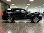 Volvo XC90 T8 AWD Recharge Inscription Long Range | Trekhaak | 360° Camera | Harman Kardon | 455pk | Adaptieve Cruise Control | Stoel en Stuurwielverwarming | Full LED Meesturende koplampen | Pilot Assist | BLIS Dode Hoek Detectie | Elektrische voorstoelen geheugen | Lederen bekleding | Zitting verlenging voorstoelen | Lederen dashboard | 20 Inch | Keyless Drive | Parkeersensoren voor+achter | Privacy Glass | Elektrisch bedienbare achterklep | 7-Persoons | 4-Zone Climate Control | Geïntegreerde zongordijnen achterportieren | Verlichte instaplijsten | Draadloos telefoon opladen | Alarm Klasse III | DAB Radio | Apple Carplay/Android Auto | Volvo On Call met mobiele App functie | Onyx Black Metallic |