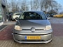 Volkswagen Up! 1.0 / Airco / DAB / Elektrische ramen voor / LED dagrijverlichting