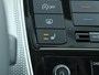 Volkswagen Up! 1.0 BMT high up! | Panorama dak | Achteruitrijcamera | Stoelverwarming | Climate control | NAP!