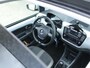 Volkswagen Up! 1.0 BMT high up! | Panorama dak | Achteruitrijcamera | Stoelverwarming | Climate control | NAP!