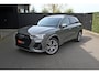 Audi Q3 45 TFSI e S edition | 2023 | 48.000KM | Panoramadak | 360 Camera | Lederen bekleding | Apple Carplay | Sfeerverlichting |