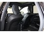 Volvo XC60 T6 Recharge AWD Plus Dark - Panorama/schuifdak - IntelliSafe Assist & Surround - 360º Camera - Harman Kardon audio - Adaptieve LED koplampen - Verwarmde voorstoelen, stuur & achterbank - Parkeersensoren voor & achter - Elektr. bedienb. voorstoelen met geheugen - Draadloze tel. lader - Extra getint glas - 19' LMV