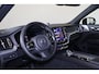 Volvo XC60 T6 Recharge AWD Ultra Black Edition - Panorama/schuifdak - Luchtvering - IntelliSafe Assist & Surround - 360º Camera - Bowers & Wilkins audio - Adaptieve LED koplampen - Verwarmde voorstoelen, stuur & achterbank - Parkeersensoren voor & achter - Elektr. bedienb. voorstoelen met geheugen - Head up display - Draadloze tel. lader - Extra getint glas - Elektr. inklapbare trekhaak - 21' LMV