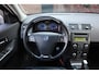 Volvo C30 2.0 R-Design, Dealer onderhouden, Schuifdak, Cruise, Climate control, 17 inch, Isofix, Prijs incl. nieuwe apk, beurt en 3 mnd garantie, extra winterset