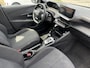 Peugeot 208 Hybrid 100 Style