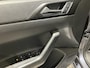 Volkswagen Polo 1.0 MPI Polo 80 PK | Appe Carplay | Snelheidsregelsysteem | Parkeersensoren | Rijstrookhulp | Bluetooth | Multifunctioneel stuurwiel | DAB Radio | Bergwegrijhulp | 2 USB-C-aansluitingen |