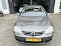 Volkswagen Golf 1.6 FSI Optive 3