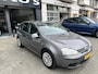 Volkswagen Golf 1.6 FSI Optive 3