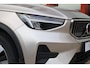 Volvo XC40 T4 Recharge Plus Bright | Stoelverwarming | Trekhaak | Parkeercamera | H/K | Memory Stoelen | Keyless