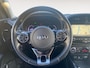 Kia e-Soul ExecutiveLine 64 kWh Climate control | Leder | Head-up | Keyless | LM-velgen | Navigatie | Dodehoek | Lineassist |