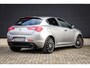 Alfa Romeo Giulietta 1.750 Turbo Veloce | RIJKLAAR! | Clima | Cruise | Navigatie | DAB+ | Grigio Magnesio | PDC | Sportstoelen |