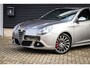 Alfa Romeo Giulietta 1.750 Turbo Veloce | RIJKLAAR! | Clima | Cruise | Navigatie | DAB+ | Grigio Magnesio | PDC | Sportstoelen |