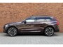 Volvo XC60 T6 Plug-in hybrid AWD Core | Harman Kardon Geluidsinstallatie | Stuurwiel Verwarmbaar | Stoelen voor/achter verwarmbaar | 360 Graden Camera | Adaptieve Cruise Control | Pilot Assist | Extra getinte ramen achter | 19'' Lichtmetalen velgen