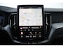 Volvo XC60 T6 Plug-in hybrid AWD Core | Harman Kardon Geluidsinstallatie | Stuurwiel Verwarmbaar | Stoelen voor/achter verwarmbaar | 360 Graden Camera | Adaptieve Cruise Control | Pilot Assist | Extra getinte ramen achter | 19'' Lichtmetalen velgen