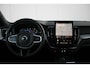 Volvo XC60 T6 Plug-in hybrid AWD Core | Harman Kardon Geluidsinstallatie | Stuurwiel Verwarmbaar | Stoelen voor/achter verwarmbaar | 360 Graden Camera | Adaptieve Cruise Control | Pilot Assist | Extra getinte ramen achter | 19'' Lichtmetalen velgen