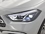 Mercedes-Benz GLA 250 e Business Solution AMG | Premium Plus pakket | Nightpakket | GUARD 360 ° Plus | Burmester Surround Sound | Trekhaak | Panoramaschuifdak | 360° camera | Stuurschakelpaddles gegalvaniseerd | MULTIBEAM LED |