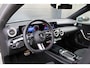Mercedes-Benz A-klasse 200 AMG Line | AMG | FACELIFT | KEYLESS | SFEER | CAMERA | ACC | NAVI |