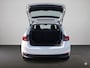 Skoda Fabia 1.0 TSI Business Edition Navigatie via App | Climatronic | Camera | PDC | Stoelverwarming | LED