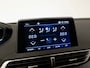 Peugeot 5008 1.2 PureTech Allure Sport 7P(PANORAMADAK,APPLE CARPLAY,NAVI,CAMERA,360 VIEW,SFEER VERLICHTING,SPORTSTOELEN,LM VELGEN)