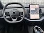 Volvo EX30 P5 Long Range Plus Black Edition Europa 69 kWh | Google | Long Range | Adaptieve Cruise Control | Harman Kardon Audio | Stoel-/Stuurverwarming | Keyless | Elek. Stoelen | Getint Glas | Elek. Achterklep | 20" LM