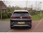 Volkswagen ID.4 First Max 77 kWh | Panoramadak | Heads-Up Display | 360 Camera | Trekhaak | Sfeerverlichting |