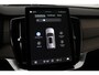 Volvo XC90 T8 Plug-in hybrid Ultra Dark | Bowers&Wilkins | Luchtvering | Massage | 22 Inch | Trekhaak | Head-Up