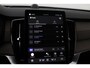 Volvo XC90 T8 Plug-in hybrid Ultra Dark | Bowers&Wilkins | Luchtvering | Massage | 22 Inch | Trekhaak | Head-Up