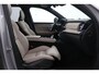 Volvo XC90 T8 Plug-in hybrid Ultra Dark | Bowers&Wilkins | Luchtvering | Massage | 22 Inch | Trekhaak | Head-Up