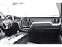 Volvo XC60 T6 350PK Automaat Plug-in Hybrid AWD Plus Bright / Navigatie / Elektrisch glazen schuif-kanteldak / Leren bekleding / Elektrisch verstelbare stoelen met geheugen / Stuur & Stoelverwarming / Achteruitrijcamera / Elektrische achterklep / Cruise control